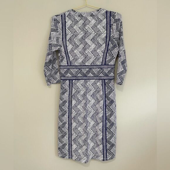 J McLaughlin Geometric Print 3/4 Sleeve Dress - Picture 5 of 5